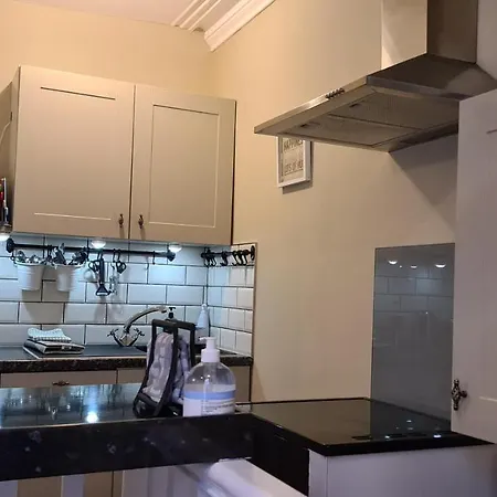 Stylish 2 Bedroom Apartment, Leeds Centre + Free Parking Exterior photo